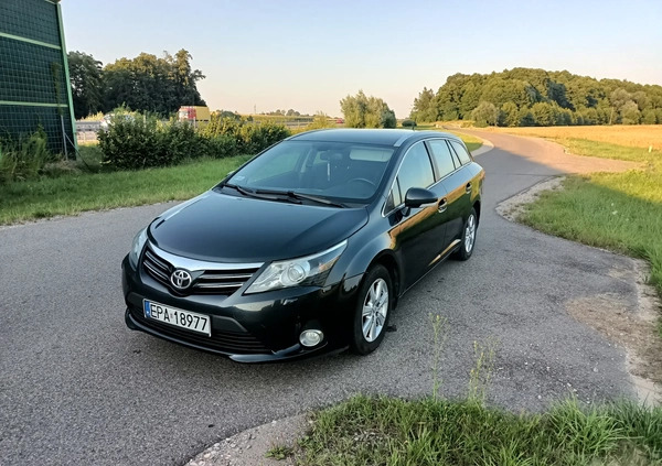 Toyota Avensis cena 34999 przebieg: 300000, rok produkcji 2015 z Pabianice małe 121